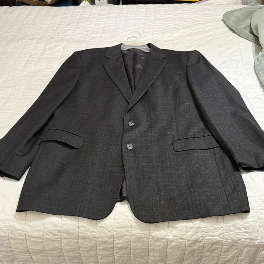 Joseph Abboud Dark Gray Sport Coat: LORO PIANA ITLAY: 100%WOOL. EXCELLENT